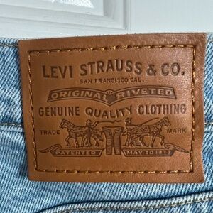 Levi’s rib cage straight jeans